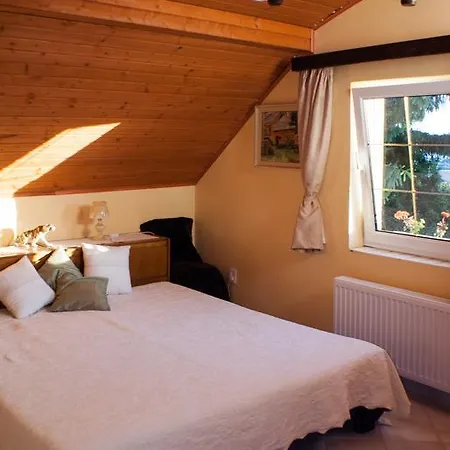 Homestay Close To Budapest Solymar